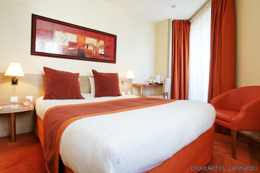Hotel Appia La Fayette París